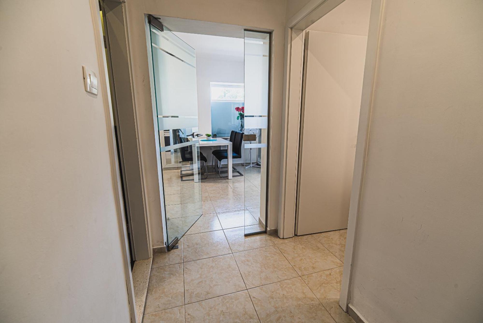 Downtown Park Apartments With Balcony Vodice Room photo